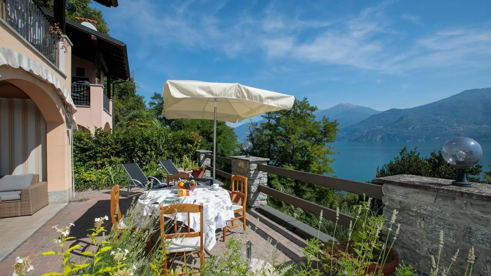 Sonenga Panoramic Terrace Apartman Menaggio Olaszország